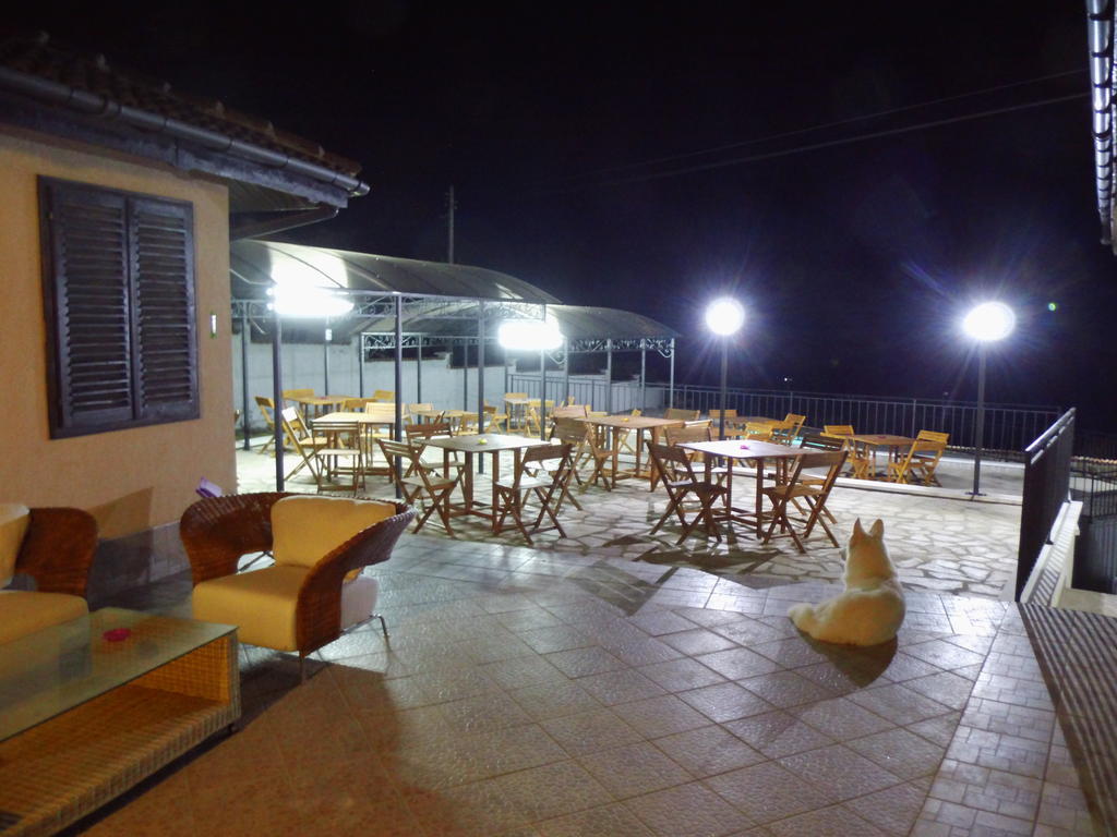 Villa โทโพลา ภายนอก รูปภาพ